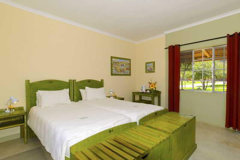 Damara Mopane Lodge Khorixas Εξωτερικό φωτογραφία